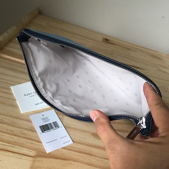 Kate Spade large zip pouch 🎈🎈 - Picture 5 of 6